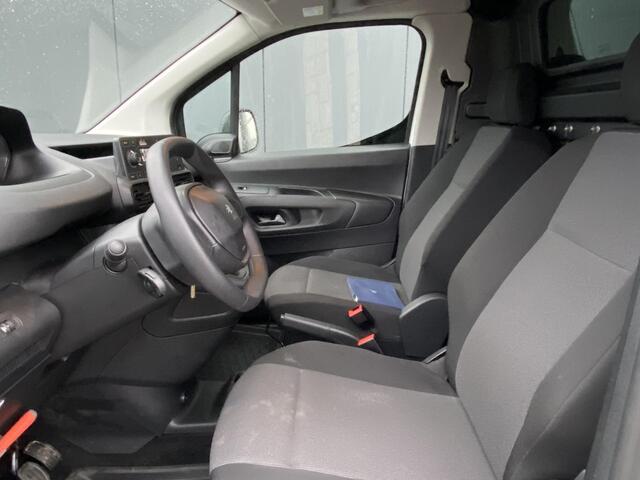 Peugeot PARTNER 1.5 BlueHDI Pro | Weinig kilometers | Cruise Control | Airconditioning | Rechter zijschuifdeur | Bluetooth | e-Call