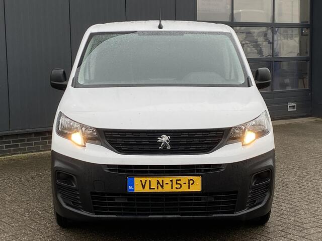 Peugeot PARTNER 1.5 BlueHDI Pro | Weinig kilometers | Cruise Control | Airconditioning | Rechter zijschuifdeur | Bluetooth | e-Call