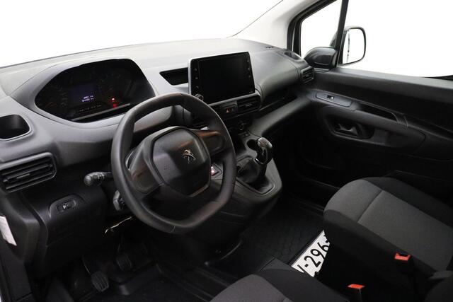 Peugeot PARTNER 1.6 BlueHDI Premium 75 PK | Handgeschakeld | Airco | Trekhaak | Apple Carplay | Android Auto | Cruise Control | Parkeersensor | 1e eigenaar