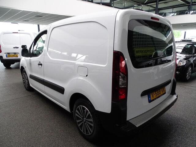 Peugeot PARTNER 120 1.6 BlueHDi 100 L1 Premium, Navi, Airco, Etc.