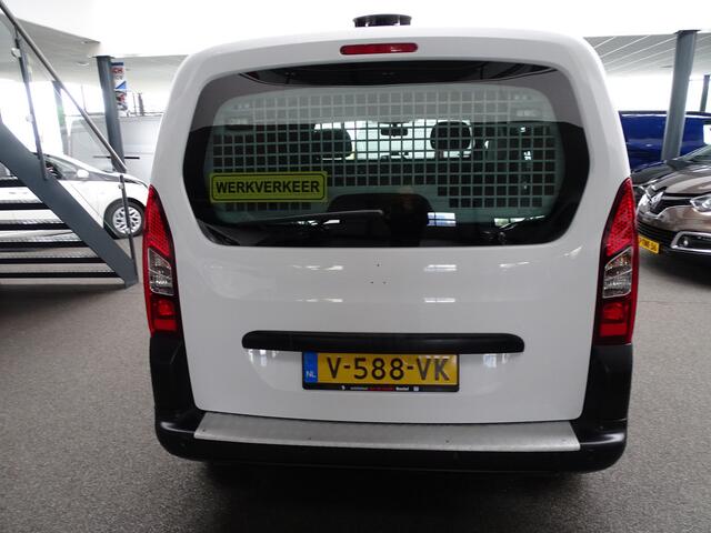 Peugeot PARTNER 120 1.6 BlueHDi 100 L1 Premium, Navi, Airco, Etc.