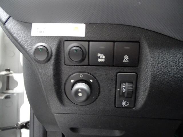 Peugeot PARTNER 120 1.6 BlueHDi 100 L1 Premium, Navi, Airco, Etc.