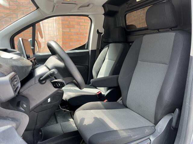 Peugeot PARTNER 1.6 BlueHDI 100 Premium | Carplay/Android Auto | Cruise Control | Trekhaak |