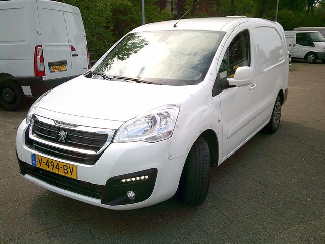 Peugeot PARTNER PARTNER 122L2 PREM.1.6 VOORZIEN VAN AIRCO+CRUISE !! LENGTE 2 !!!!