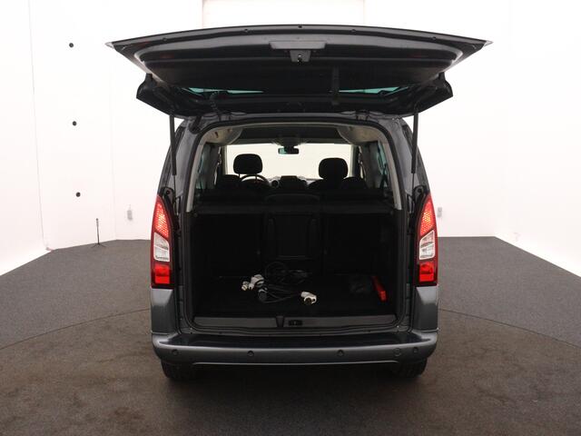 Peugeot PARTNER Automaat 100% EV Active * 16.946 KM * / Pdc.+Camera / Navigatie / 2x Schuifdeur / Airco / Apk apr-2027