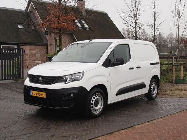 Peugeot PARTNER 1.5 BlueHDI Premium | Dubbele schuifdeur | Automaat | Apple Carplay | Cruise Control | Parkeersensoren |