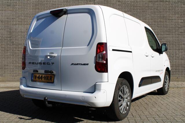 Peugeot PARTNER 1.5 BlueHDi 100PK S&S L1 Navigatie, Achteruitrijcamera, Trekhaak, Dab, Bluetooth, Parkeersensoren voor & achter