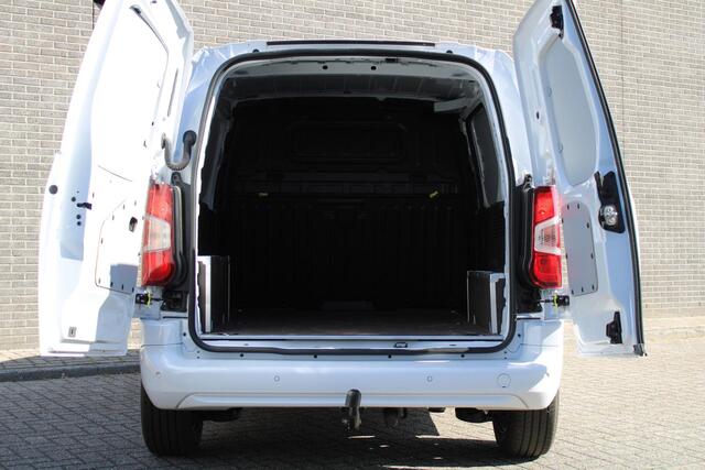 Peugeot PARTNER 1.5 BlueHDi 100PK S&S L1 Navigatie, Achteruitrijcamera, Trekhaak, Dab, Bluetooth, Parkeersensoren voor & achter