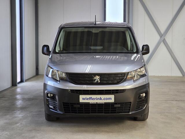 Peugeot PARTNER 1.5 BlueHDI Premium Long | Navi | Pdc | Camera | Trekhaak |
