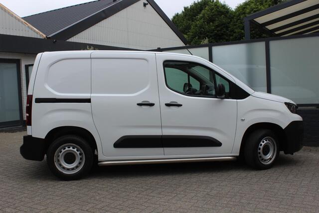 Peugeot PARTNER 1.5 BlueHDI Premium Airco, Navi/Carplay, Schuifdeur, Cruise Controle, All Season