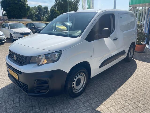 Peugeot PARTNER 1.2 110pk, Carplay, Camera, Ramen rechts + achter