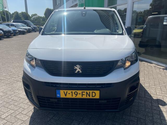 Peugeot PARTNER 1.2 110pk, Carplay, Camera, Ramen rechts + achter