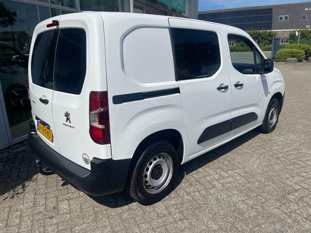 Peugeot PARTNER 1.2 110pk, Carplay, Camera, Ramen rechts + achter