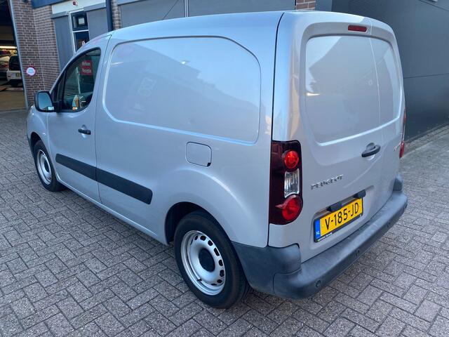 Peugeot PARTNER 120 1.6 BlueHDi 75 L1 Premium Pack | Airco | Cruise