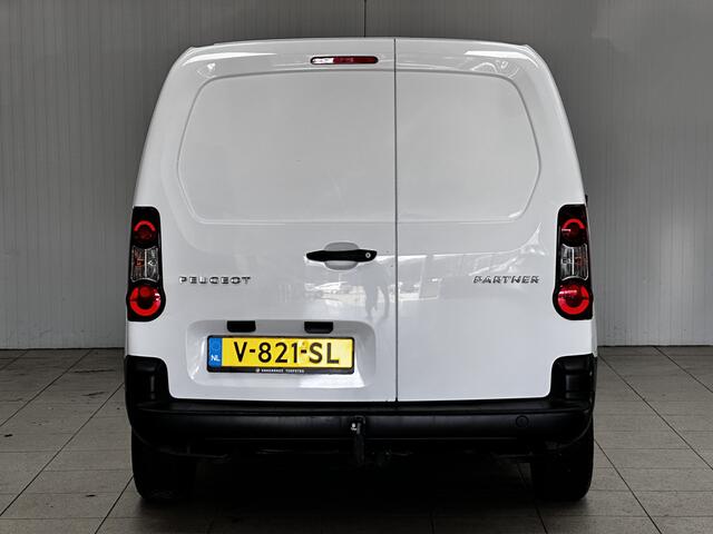 Peugeot PARTNER 120 1.6 BlueHDi 100 L1 Premium S&S/ Trekhaak/ Zij-Schuifdeur Rechts/ Airco/ Cruise/ Elek. pakket/ Bluetooth/ Armsteun.