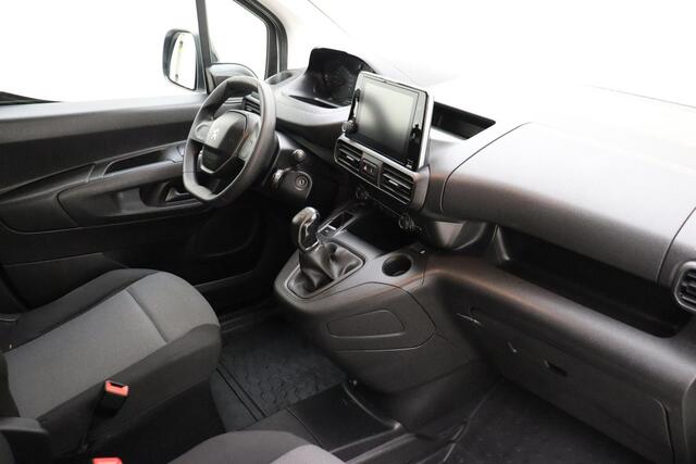 Peugeot PARTNER 1.6 BlueHDI Premium 75 PK | Handgeschakeld | Airco | Trekhaak | Apple Carplay | Android Auto | Cruise Control | Parkeersensor | 1e eigenaar
