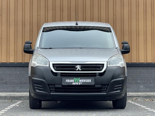 Peugeot PARTNER 1.6 BlueHDi 75 L1 Premium | Marge | Apple Carplay | Dealer Onderhouden | Airconditioning | Cruise Control | Navigatie | Radio | Elektrische Ramen |