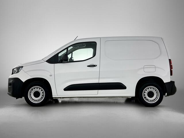 Peugeot PARTNER 1.2 Benzine 111PK Euro6 *Distributie bij 43Dkm. vervangen* Premium / Airco / Navigatie / Schuifdeur Re./ Radio multimedia / Apk 07-2027