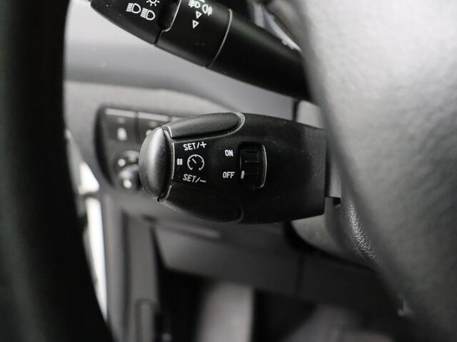 Peugeot PARTNER Electric Premium | 3-Persoons | Imperiaal | Betimmering