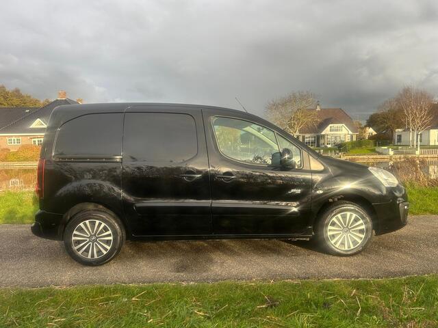 Peugeot PARTNER 120 1.6 BlueHDi 120 PK L1 Premium Pack S&S 3-Zitter / Bijrijdersbank