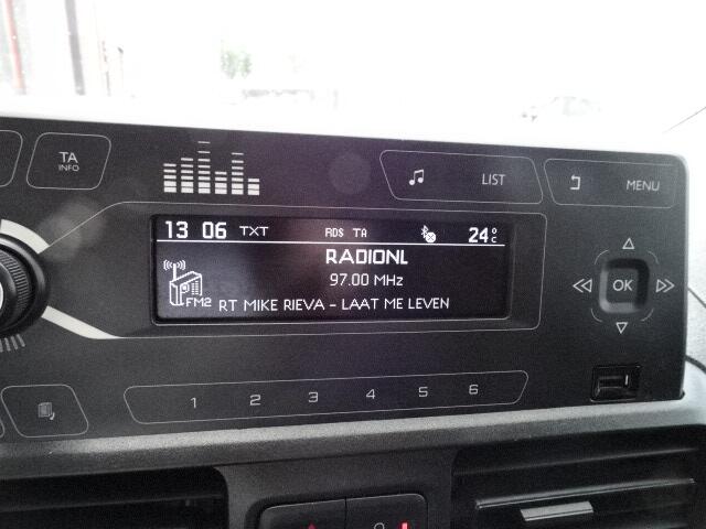 Peugeot PARTNER 1.5 BlueHDI Pro 58552 km !!!!!!!! airco