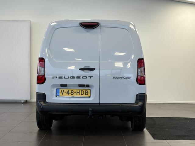 Peugeot PARTNER L1 1.5 BlueHDi 130pk EAT8 | 3-ZITS | TREKHAAK | NAVI | CAMERA | SURROUND VISION | DAB+ | APPLE CARPLAY / ANDROID AUTO | 10" TOUCHSCREEN
