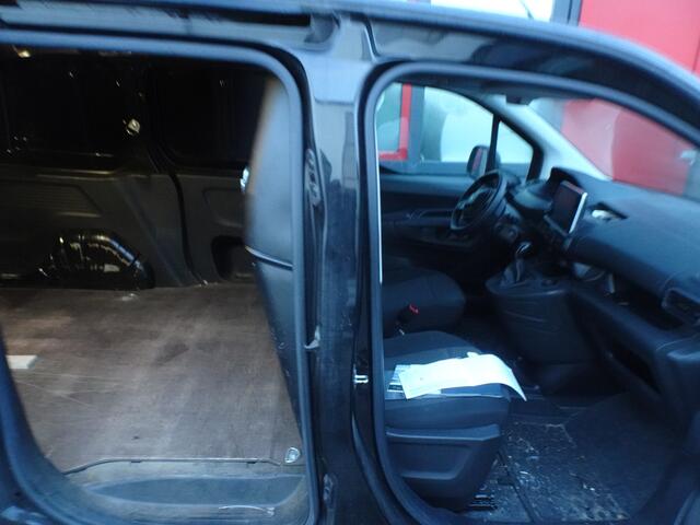 Peugeot PARTNER 1.5 BlueHDI Premium navi airco schuifdeur motor rookt !!!!!!!!!!!