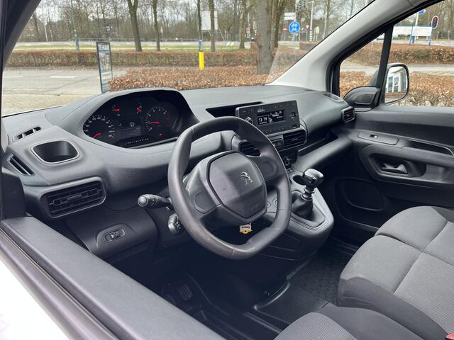 Peugeot PARTNER 1.2 PureTech Premium 110pk 6-bak