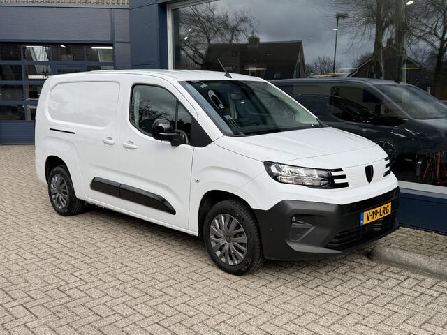 Peugeot PARTNER 1.5 BlueHDi 130 PK EAT8 Automaat L2 | Lengte 2 | Meest Complete Versie! | BPM-Vrije auto | Trekhaak | Navigatie | 3 -Zits | Stoel- Stuur- & Voorruitverwarming | LED verlichting | Keyless Entry | Camera | Digitale Binnenspiegel | Parkeersensoren | Pack Loo