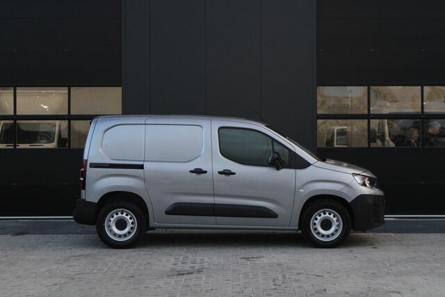 Peugeot PARTNER e-Partner 136 L1 50 kWh 136pk - Airco - Cruise - PDC - Camera - Stoelverwarming - Rijklaar