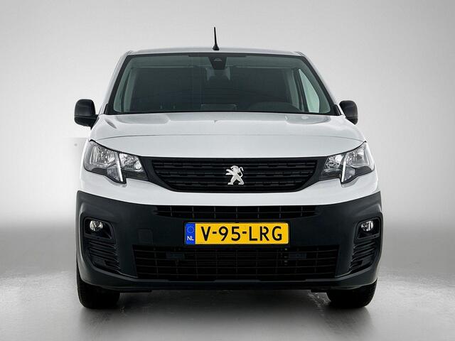 Peugeot PARTNER e-Partner L1 50 kWh 136PK Automaat | NIEUW!! | AUTOMAAT | AppleCarPlay/AndroidAuto | Armsteun | Stoel/Voorruitverwarming | Camera | Climate Control | Cruise Control | Parkeersensoren |