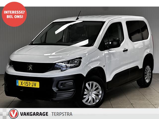 Peugeot PARTNER Rifter 1.5 BlueHDI Allure/ Zij-Schuifdeur Rechts/ Extra getint glas/ Lane-Assist./ Airco/ Cruise/ Elek. pakket/ Isofix/ Bluetooth/ Dakspoiler/ Dagrijverl.
