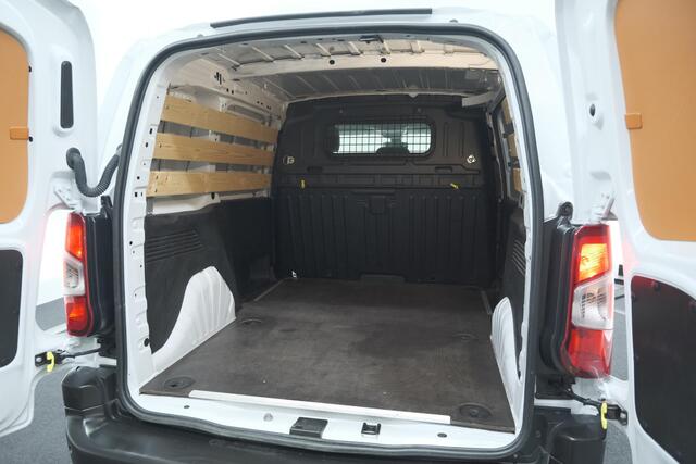 Peugeot PARTNER 1.5 BlueHDi 100 S&S L1 | Trekhaak | Apple Carplay | Laadruimte Pakket | 3 Zitplaatsen