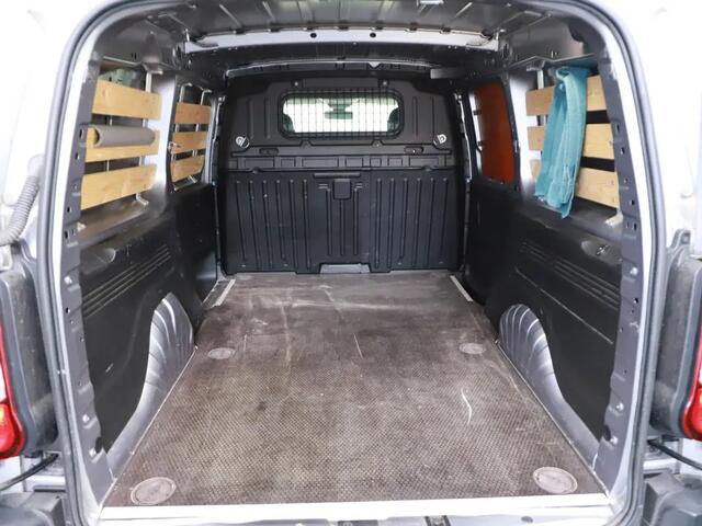 Peugeot PARTNER 1.5 BlueHDI Premium Long | PDC | Trekhaak | Navi | Airco | 07-2019 45.872 KM