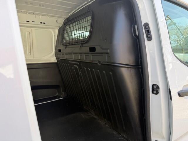 Peugeot PARTNER 1.5 BlueHDI Pro AIRCO I TREKHAAK I IMPERIAAL I ELEKTRISCHE RAMEN EN SPIEGELS