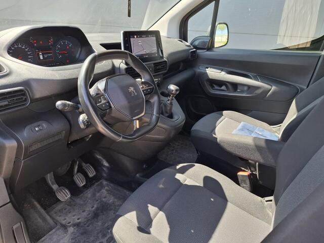 Peugeot PARTNER 1.5 BlueHDI Asphalt 131pk Airco/Carplay ?