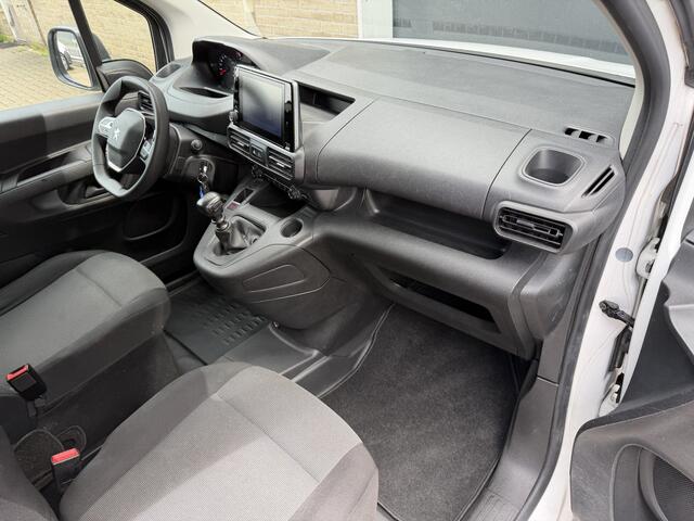 Peugeot PARTNER 1.2 PureTech Premium Euro 6 CarPlay/navigatie systeem/cruise control