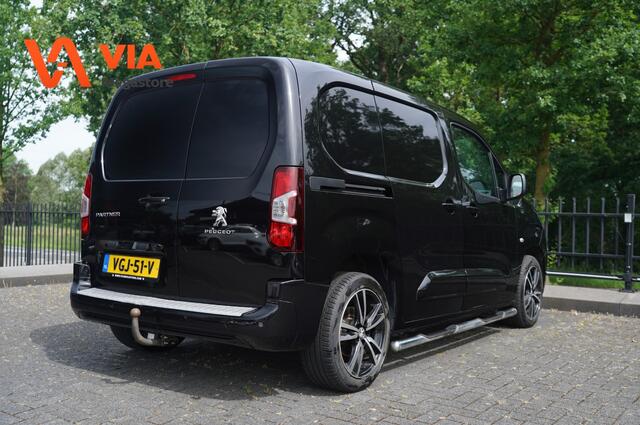 Peugeot PARTNER 1.5 | Premium | Trekhaak | Bullbars | Velgjes | Camera | Navi | Cruise | Full Color!