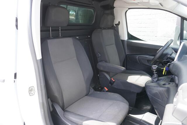 Peugeot PARTNER 1.5 BlueHDI 130PK EURO 6 - Airco - Cruise - Camera - ¤9.950,- Excl.