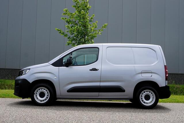 Peugeot PARTNER 1.5 BlueHDi 100 L1 in Topstaat ||MARGE geen BTW |1e eigenaar |Metallic |Cruise |Navigatie |Carplay |Android Auto |EURO6D |100 pk |Betimmering