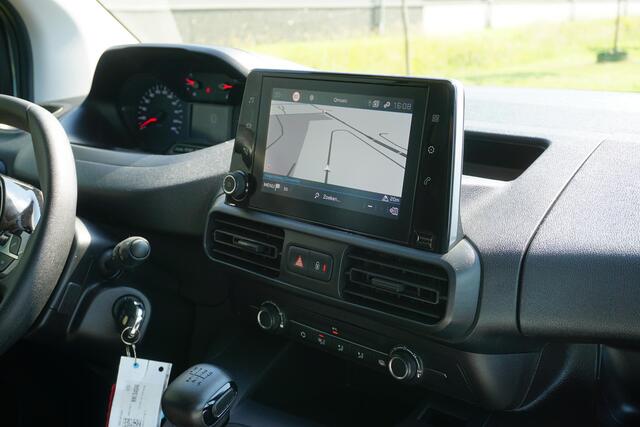 Peugeot PARTNER 1.5 BlueHDi 100 L1 in Topstaat ||MARGE geen BTW |1e eigenaar |Metallic |Cruise |Navigatie |Carplay |Android Auto |EURO6D |100 pk |Betimmering
