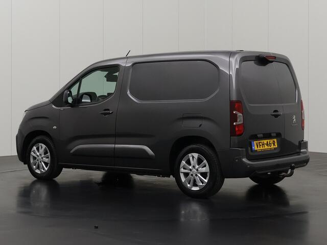 Peugeot PARTNER 1.5BlueHDI 130PK Automaat Premium | 3-Zits | Navigatie | Camera | Multimedia | Trekhaak | Airco | Cruise