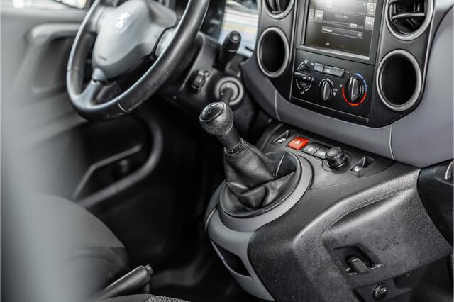 Peugeot PARTNER 120 1.6 BlueHDi | Trekhaak | Imperiaal | Airco | Navigatie | CarPlay | Euro 6 | Nieuwe APK | Orig. NL Auto