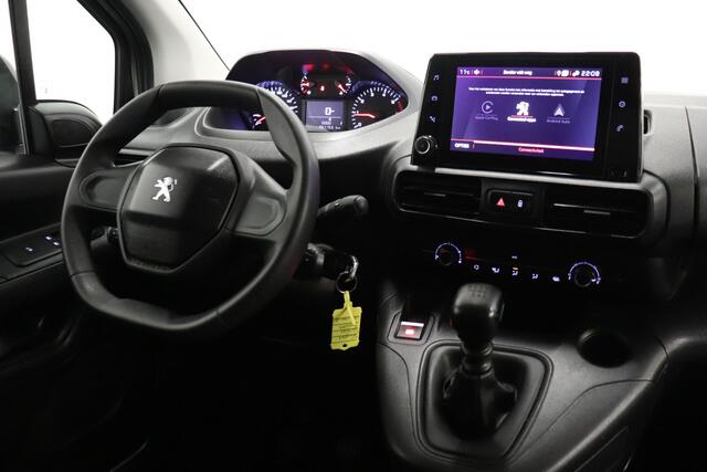 Peugeot PARTNER 1.2 110PK Benzine - Airco - Navi - Cruise - ¤ 10.900,- Excl.