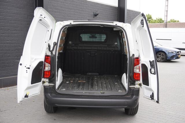 Peugeot PARTNER 1.2 PT Benzine! EURO 6 - Airco - Navi - Cruise - ¤12.900,- Excl.