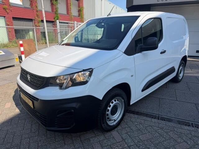 Peugeot PARTNER 1.5 BlueHDI Premium AIRCO I MULTIMEDIA I 1e EIGENAAR I COMPLETE ONDERHOUDSHISTORIE