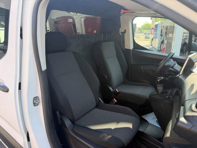 Peugeot PARTNER 1.5 BlueHDI Premium AIRCO I MULTIMEDIA I 1e EIGENAAR I COMPLETE ONDERHOUDSHISTORIE