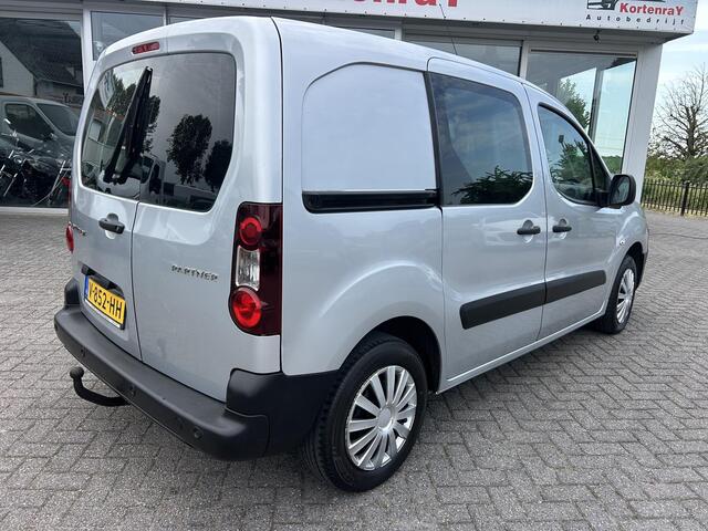 Peugeot PARTNER 122 1.6 VTi 98 L1 XR UNIEK 16700 KM/PARKEERSENSOR ACHTER/ELEKTR RAMEN/NIEUWSTAAT