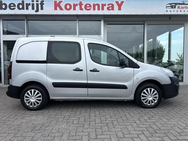 Peugeot PARTNER 122 1.6 VTi 98 L1 XR UNIEK 16700 KM/PARKEERSENSOR ACHTER/ELEKTR RAMEN/NIEUWSTAAT