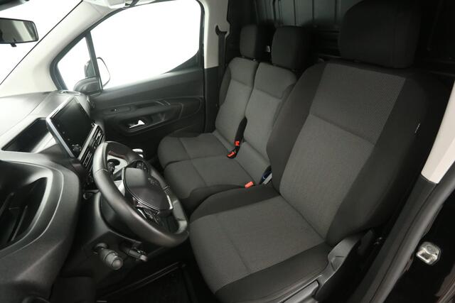 Peugeot PARTNER 1.5 BlueHDI 102PK | 3 Zits | Airco | Camera | Cruise | Trekhaak | Navi | Carplay